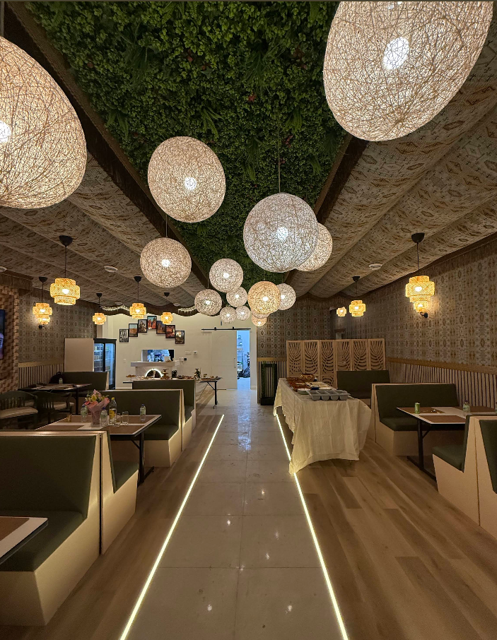 Intérieur du restaurant Khaymat Sefar